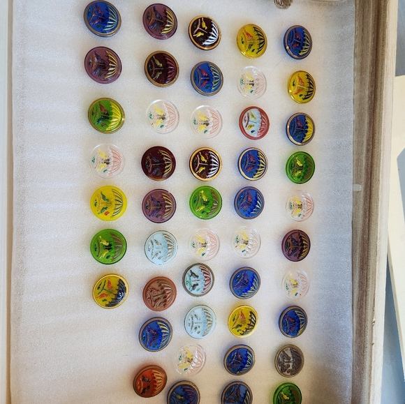 Czech buttons perfect condition - Picture 5 of 6